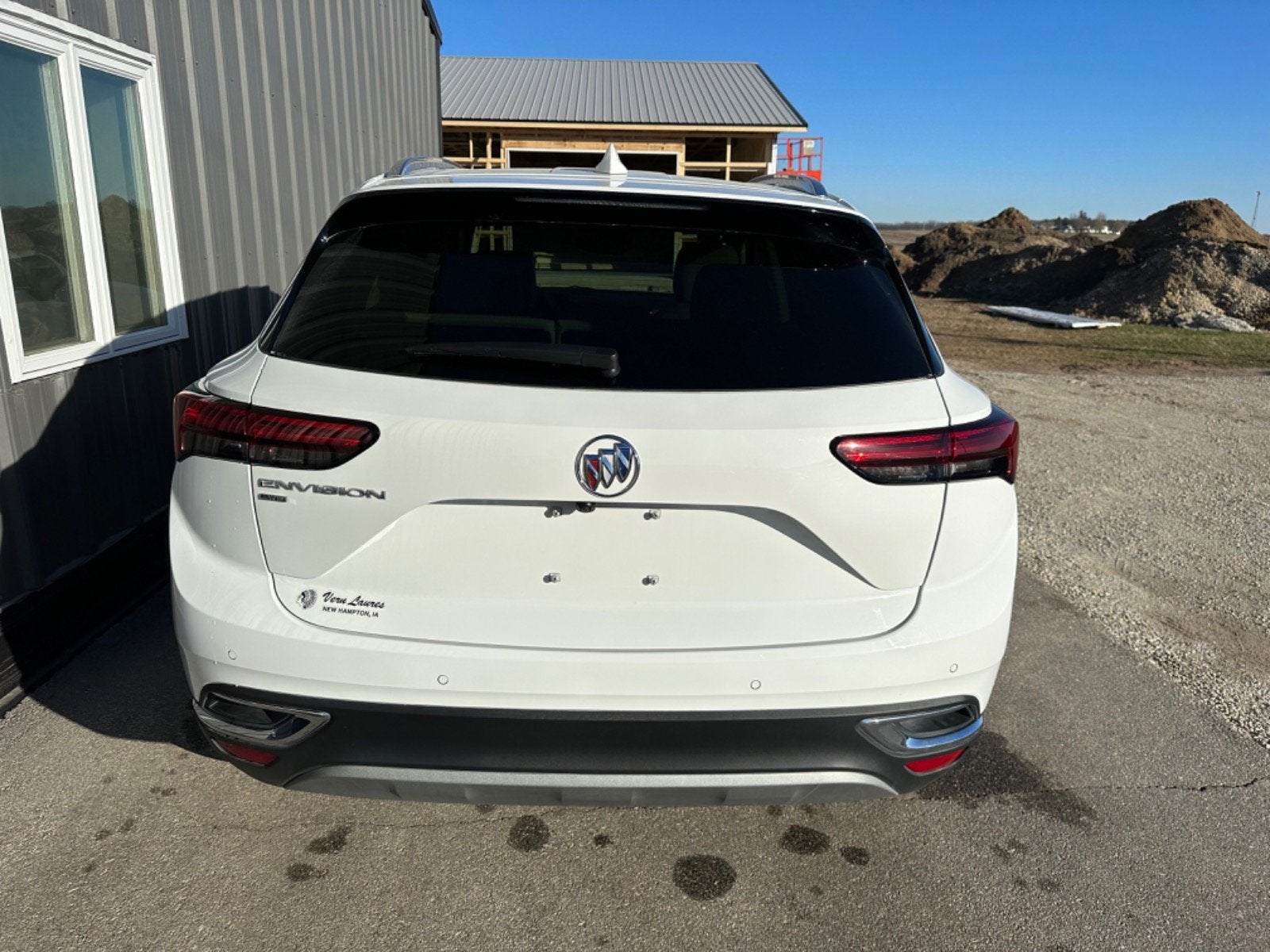 2023 Buick Envision Essence AWD